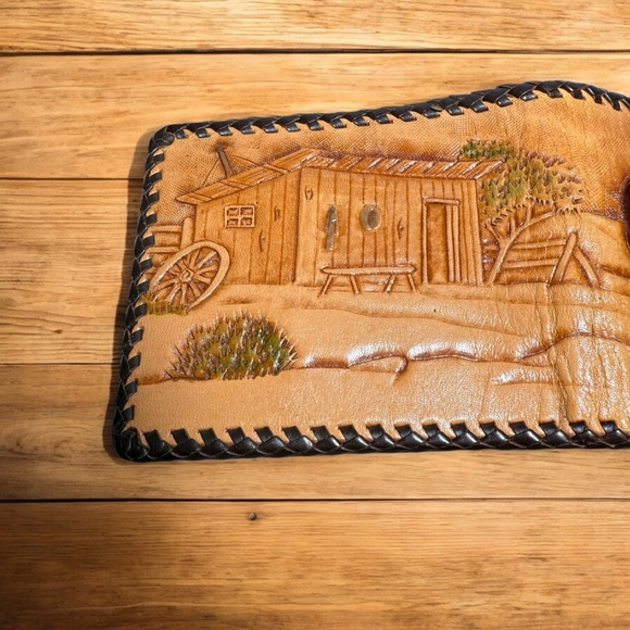 Leather Western Wallet Desert Scene Horse Tooled Laced Vintage Bifold Lace Edge - Picture 5 of 7